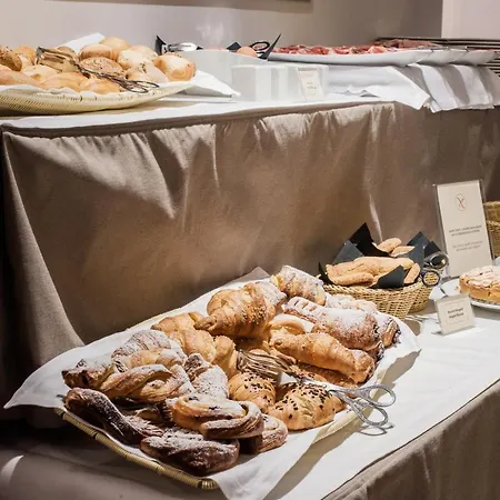Hotel Casa Poli 4*